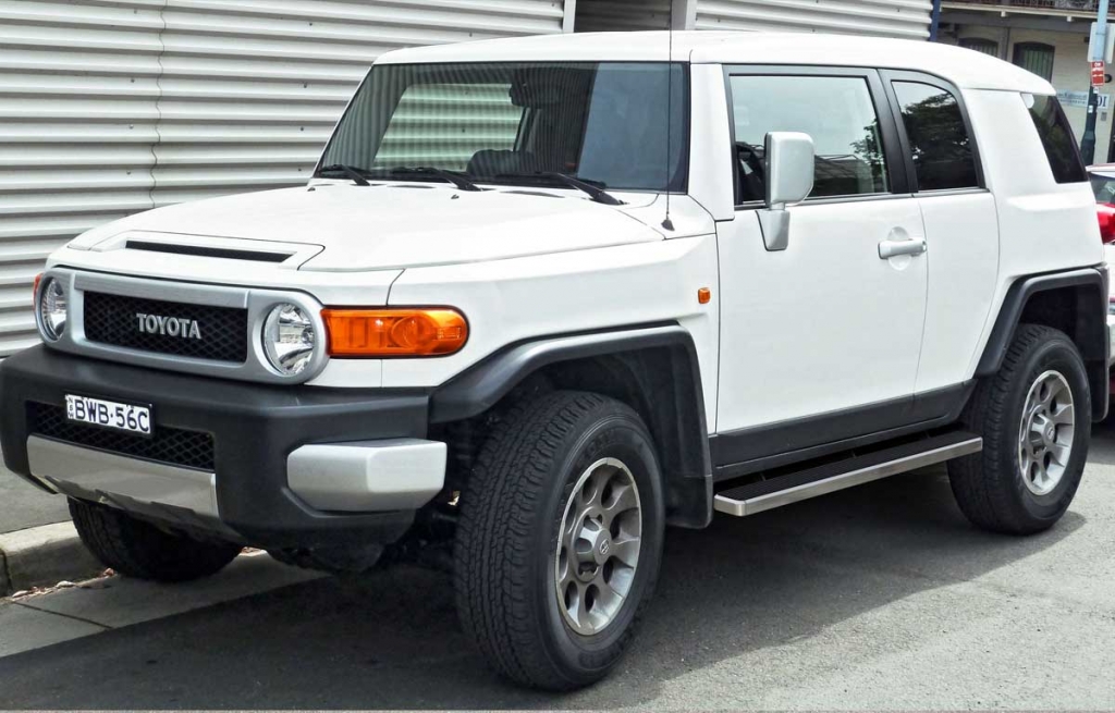 iBoard – iBoard Running Boards Toyota FJ Cruiser 2007-2013